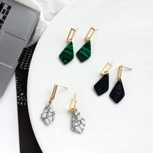 Load image into Gallery viewer, Fashion  Earrings natural
