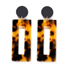 Load image into Gallery viewer, Dangle Earring For Women Round Heart Gold Color Fashion