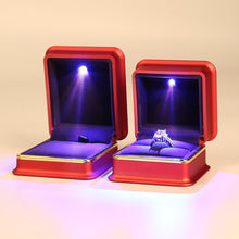 Load image into Gallery viewer, New Style Fashion Luxury  Wedding Ring Box