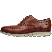 Load image into Gallery viewer, Men Dress Shoes Carved Falt Casual Shoes Man Leather Soft Bottom Lace Up Male Borgue Shoes Nonslip Outdoor Light Chaussure Homme