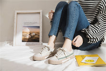 Load image into Gallery viewer, Women Shoes 2021 New Spring Fashion Women Canvas Shoes Casual Flats Striped Casual Vulcanize Shoes Fashion Style Female Sneakers