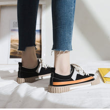 Load image into Gallery viewer, Women Shoes 2021 New Spring Fashion Women Canvas Shoes Casual Flats Striped Casual Vulcanize Shoes Fashion Style Female Sneakers
