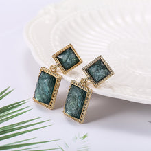 Load image into Gallery viewer, Classic Square earrings female
