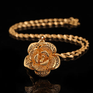 Hollow Flower Statement Necklaces Pendants Chokers Woman Collar Water Wave Chain 24K Yellow Gold