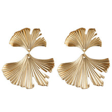 Load image into Gallery viewer, 2020 women fashion earrings irregular gold wavy earrings round wooden earrings earrings
