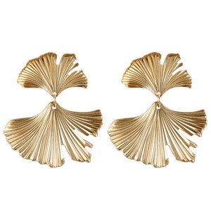 2020 women fashion earrings irregular gold wavy earrings round wooden earrings earrings