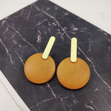 Load image into Gallery viewer, 2020 women fashion earrings irregular gold wavy earrings round wooden earrings earrings
