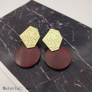 2020 women fashion earrings irregular gold wavy earrings round wooden earrings earrings