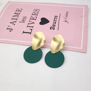Fashion Round Shell Pendant Earrings drop